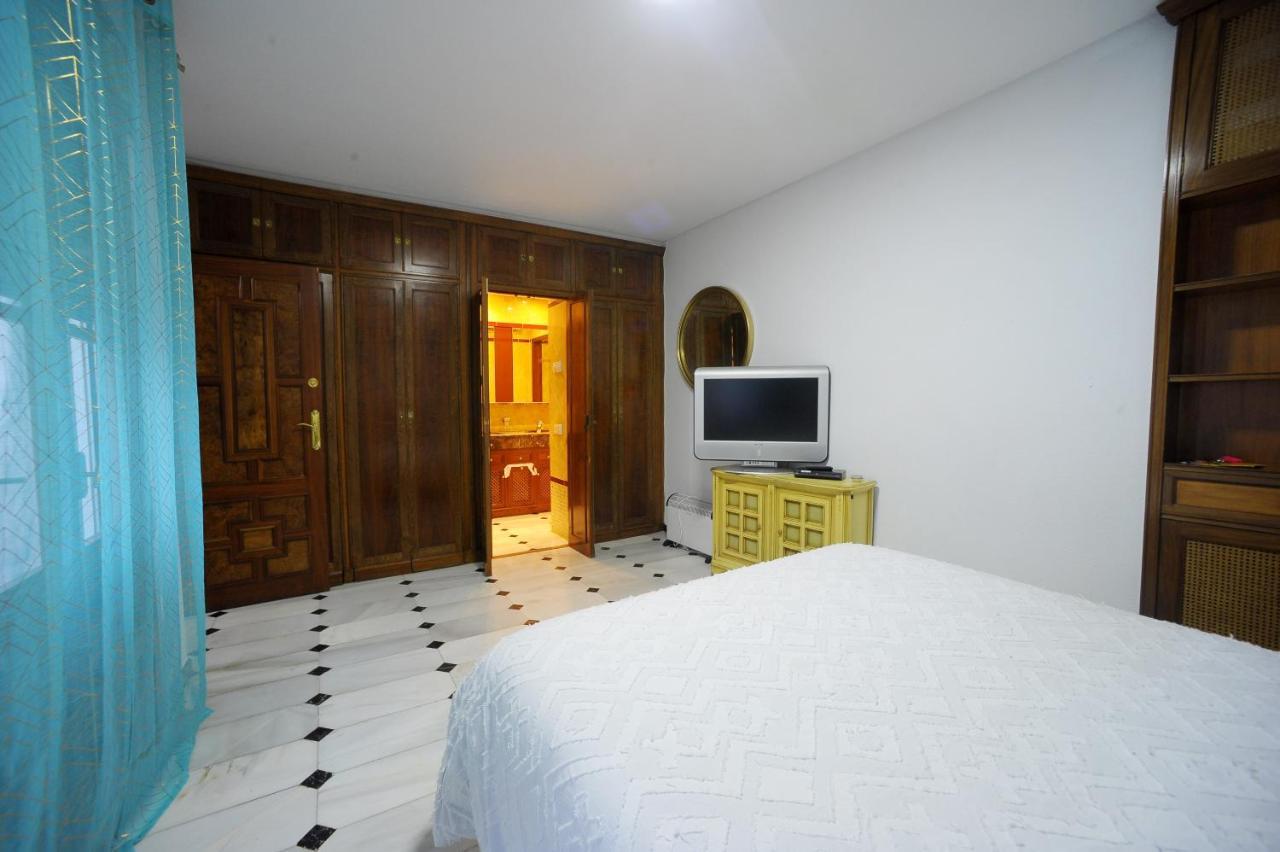 San Basilio'S Red House Bed & Breakfast Kordoba Bagian luar foto